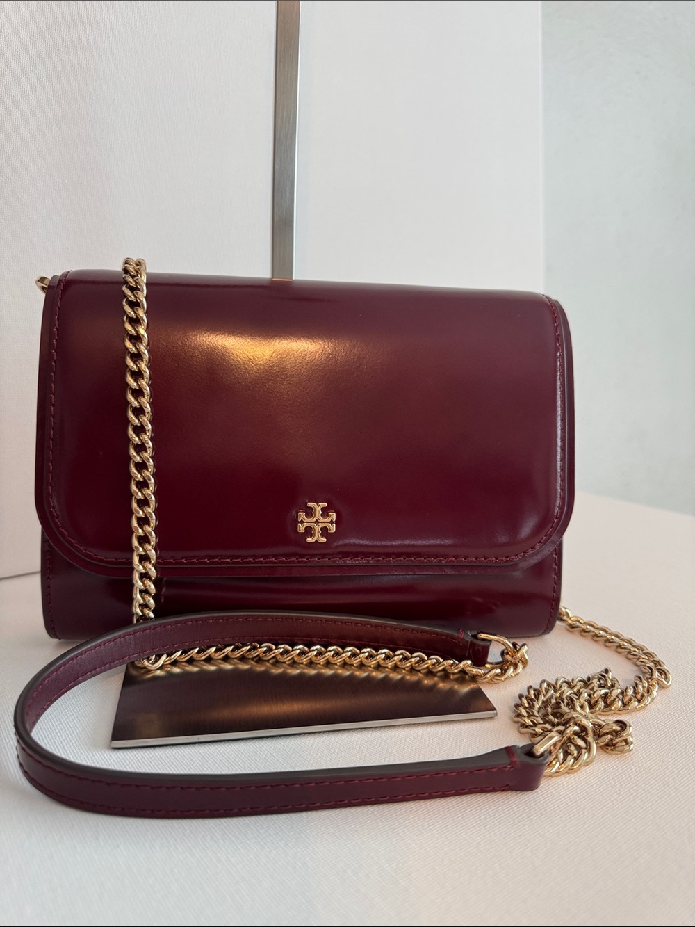 Tory Burch Emerson Patent Chain Wallet Crossbody Bag - Picture 9 of 12